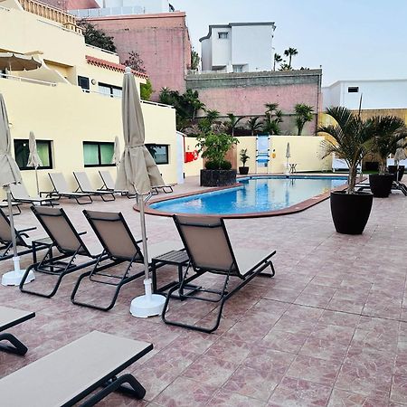 Ramada Residences By Wyndham Costa Adeje Bagian luar foto