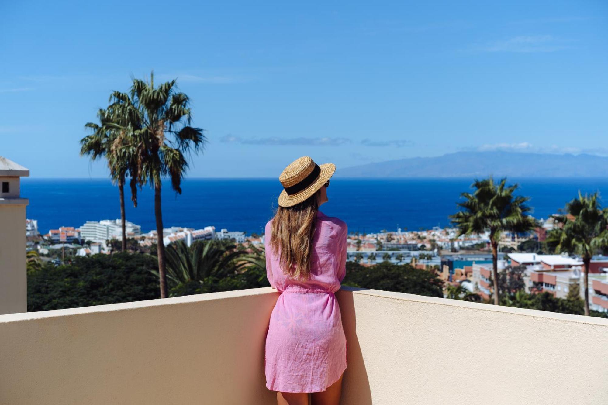 Ramada Residences By Wyndham Costa Adeje Bagian luar foto
