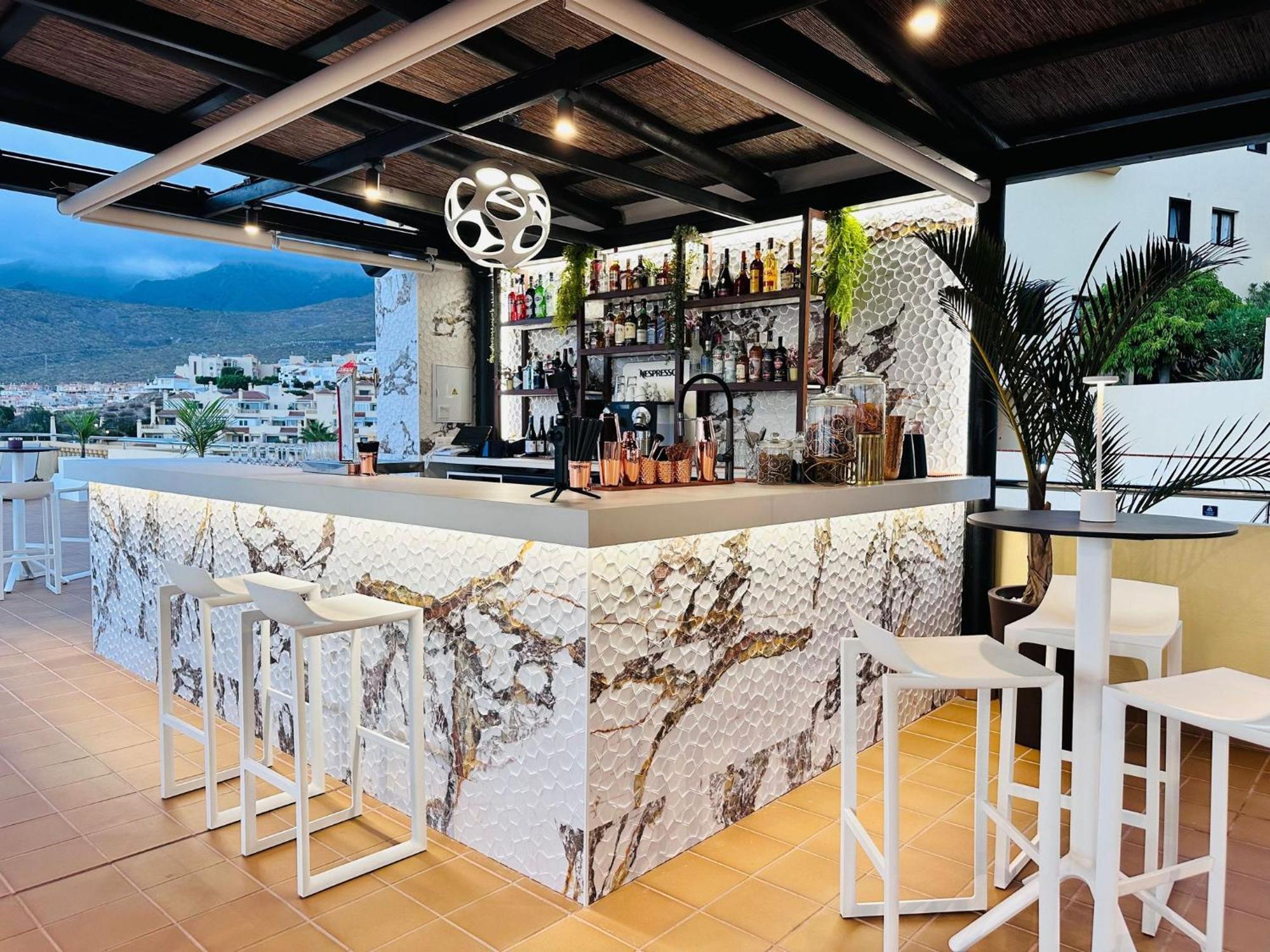 Ramada Residences By Wyndham Costa Adeje Bagian luar foto